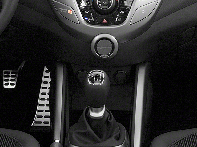 2013 Hyundai Veloster w/Black Int