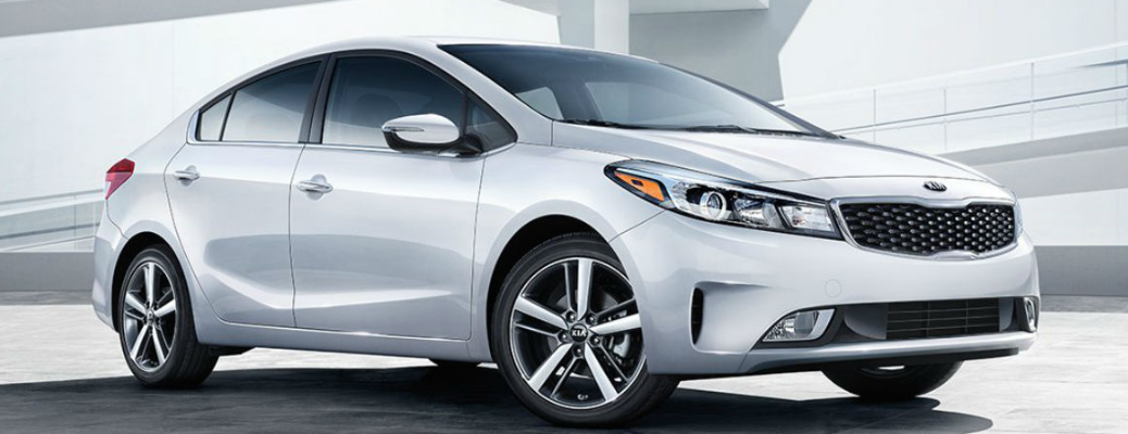 Side view of the 2018 Kia Forte