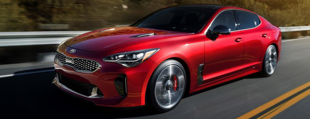Side view of the 2018 Kia Stinger