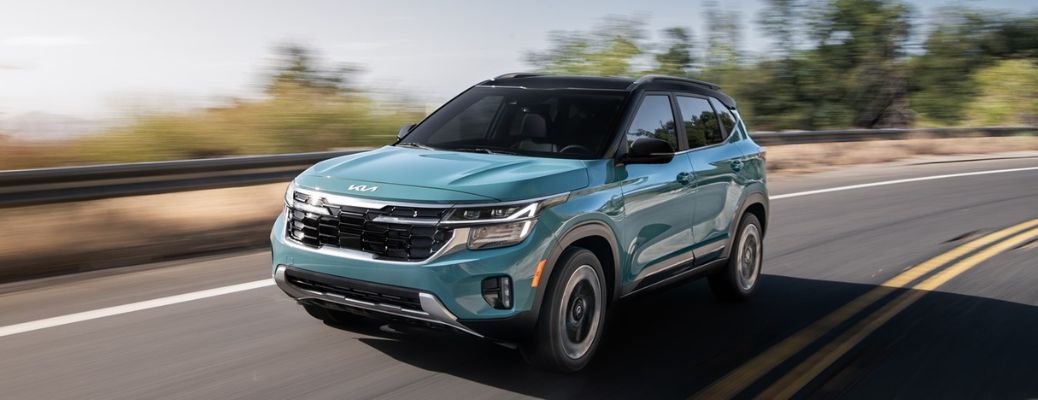 front quarter view of the 2025 Kia Seltos