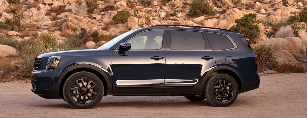 side view of the Telluride from the 2025 Kia X-Line Nightfall Collection