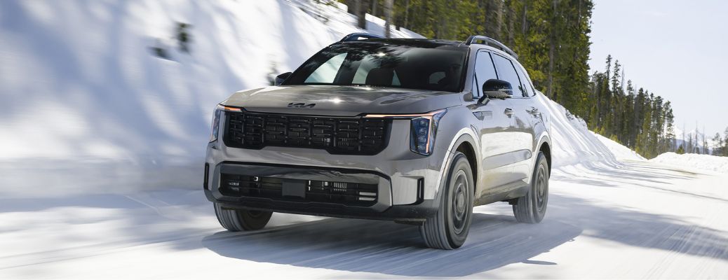 front view of the 2025 Kia Sorento