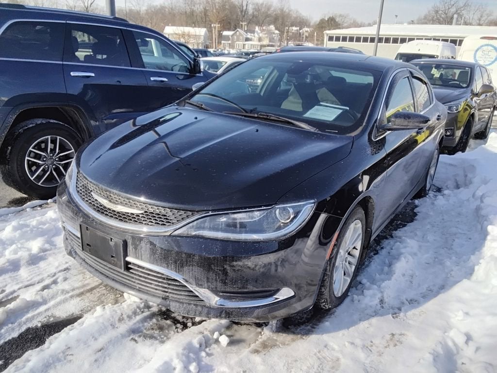 2016 Chrysler 200 Limited