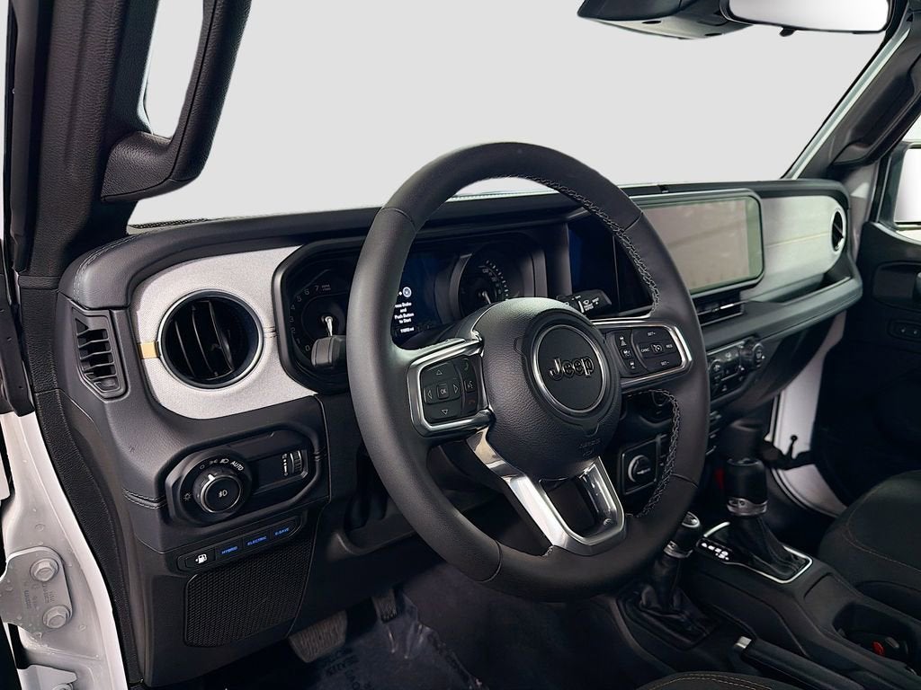 2025 Jeep Wrangler 4xe Sahara