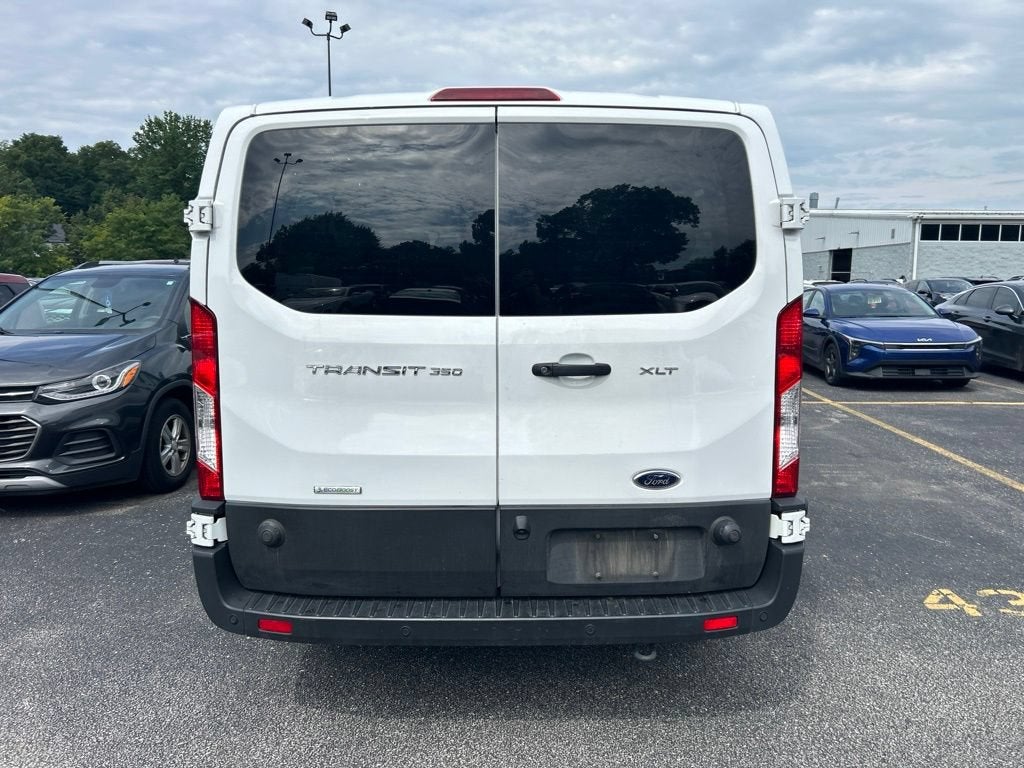 2024 Ford Transit Passenger Wagon XL