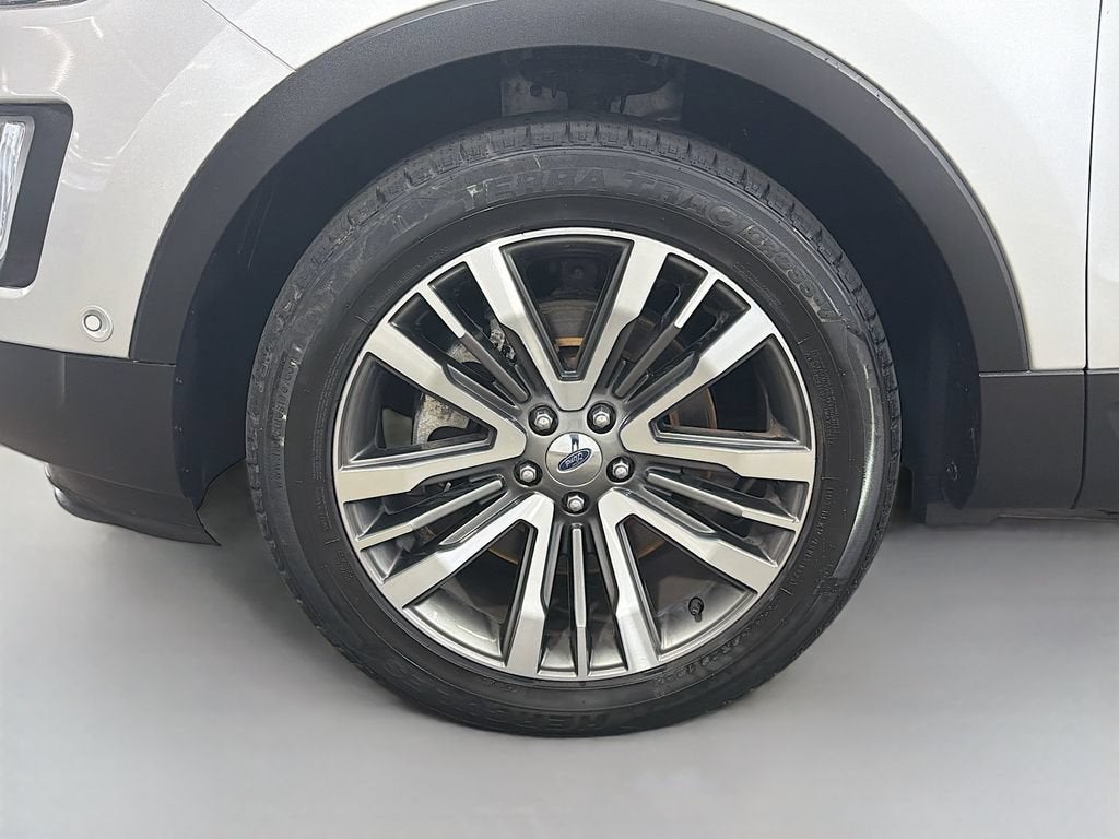 2017 Ford Explorer Platinum