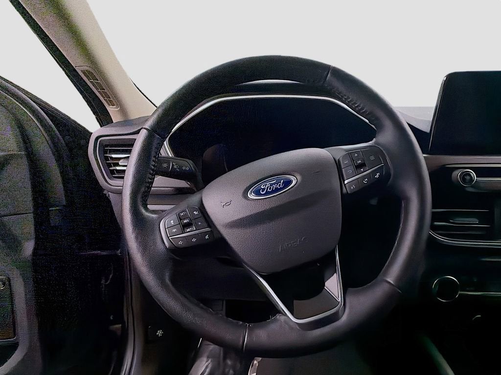 2020 Ford Escape Titanium Hybrid
