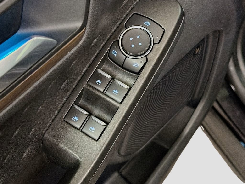 2020 Ford Escape Titanium Hybrid