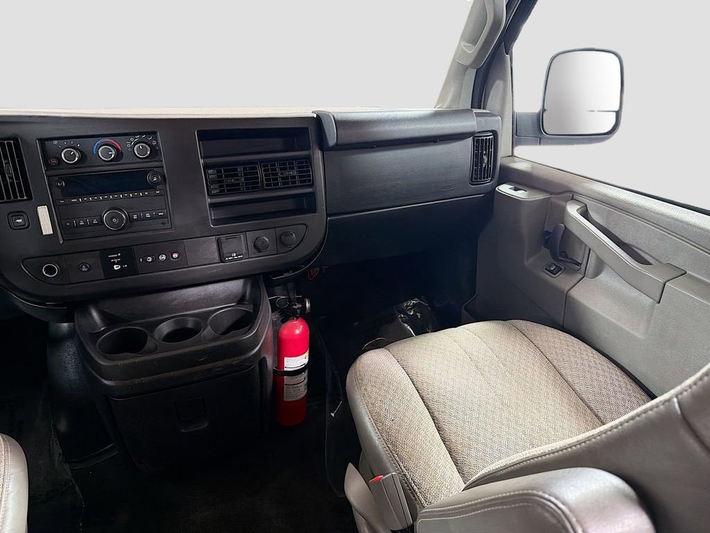 2018 Chevrolet Express Passenger 3500 LT