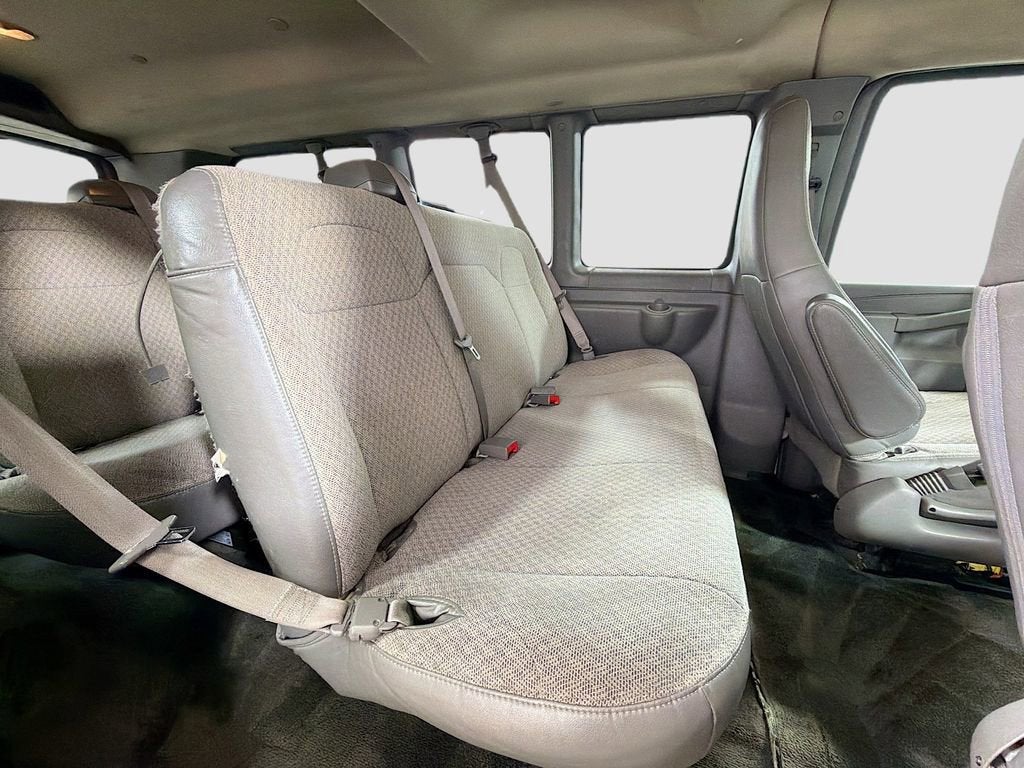 2018 Chevrolet Express Passenger 3500 LT