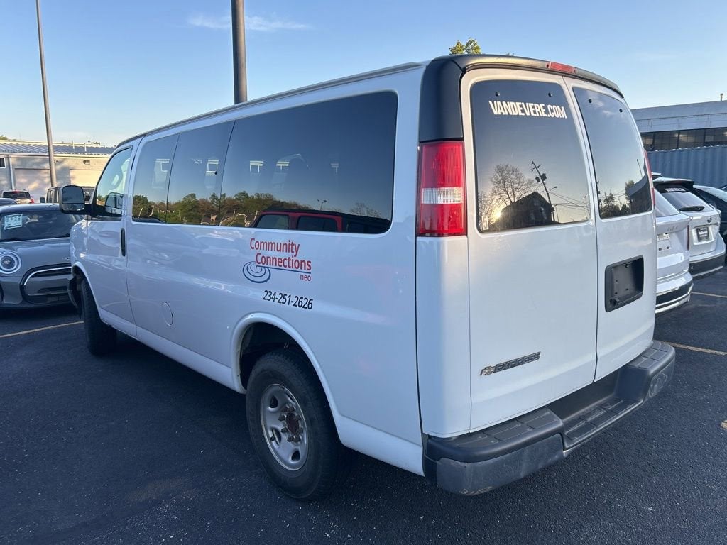 2018 Chevrolet Express Passenger 3500 LT