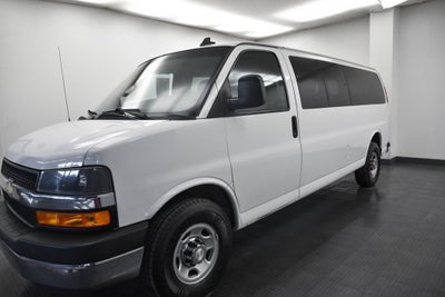 2018 Chevrolet Express Passenger 3500 LT