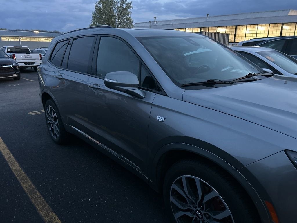 2023 Cadillac XT6 Sport