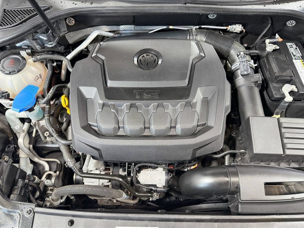 2018 Volkswagen Passat 2.0T SE