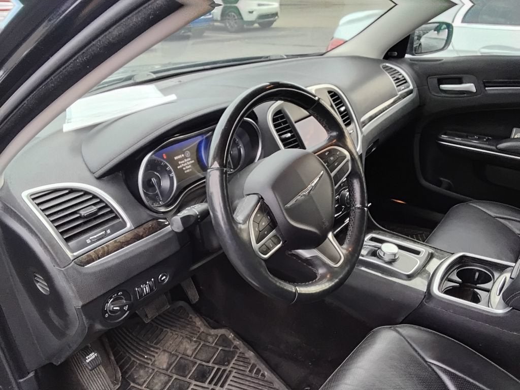 2018 Chrysler 300 Limited