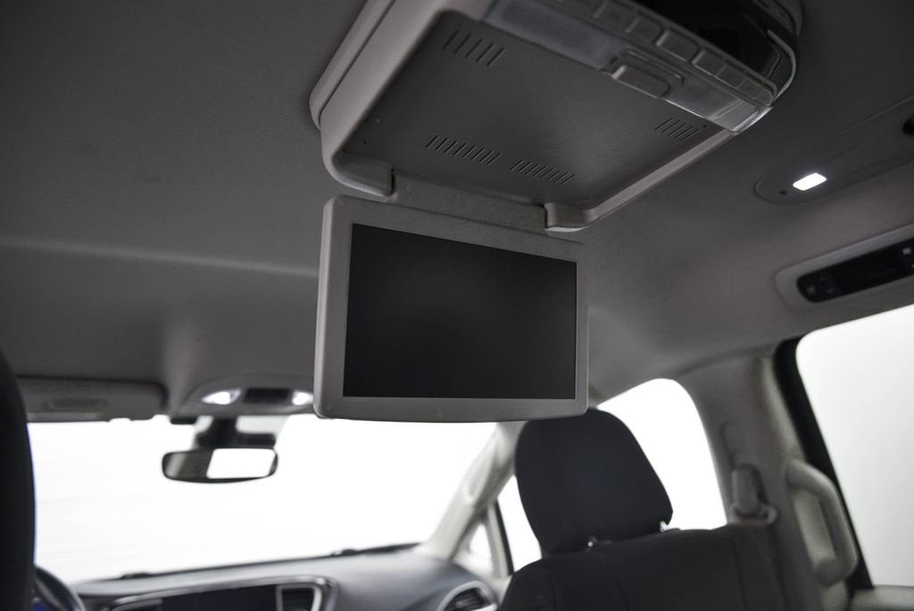 2021 Chrysler Pacifica Touring