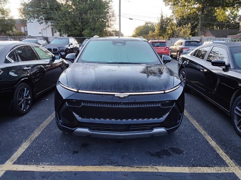 2024 Chevrolet Equinox EV 2LT