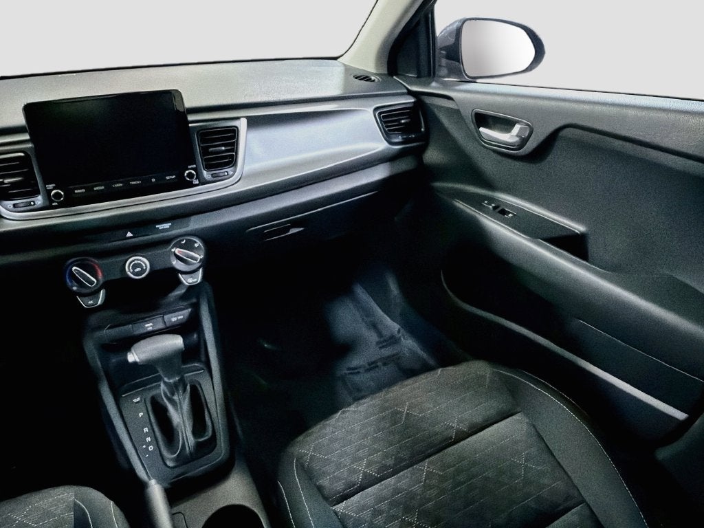 2022 Kia Rio S