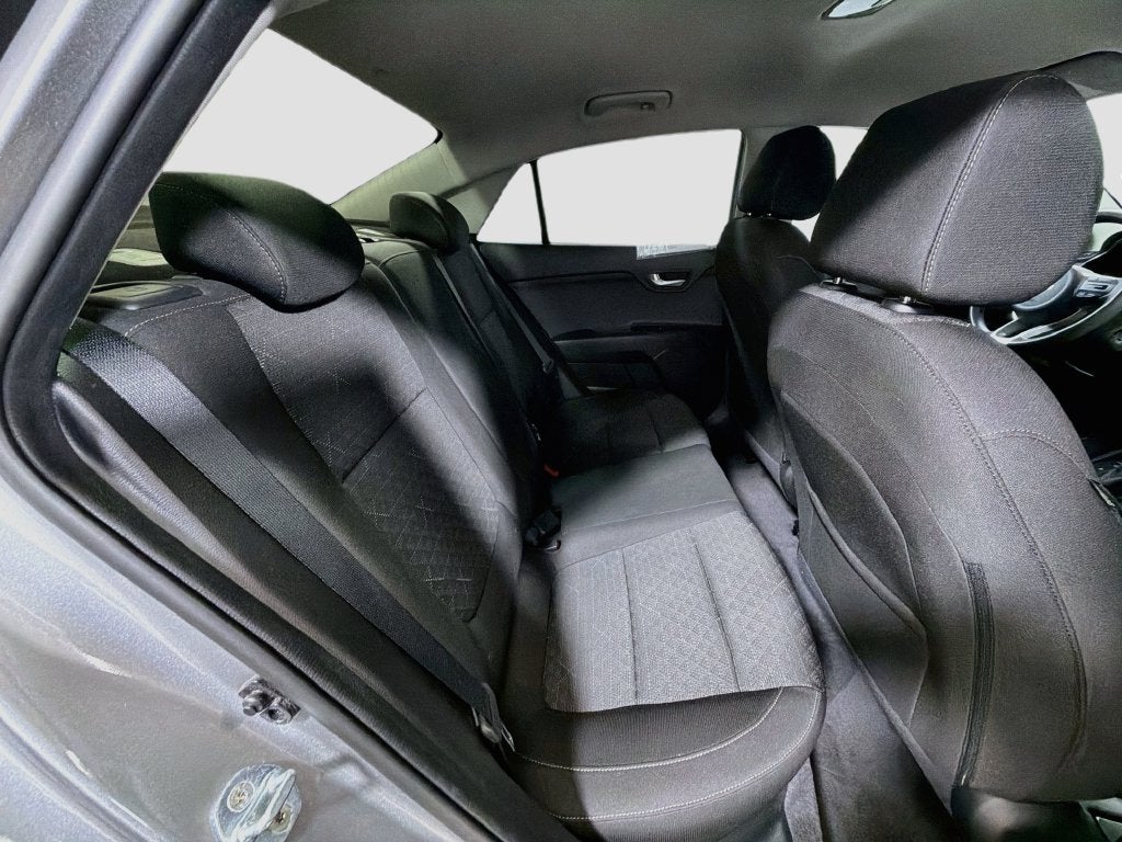 2022 Kia Rio S