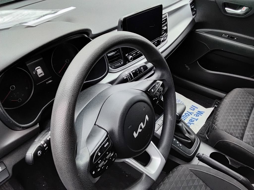 2022 Kia Rio 5-Door S