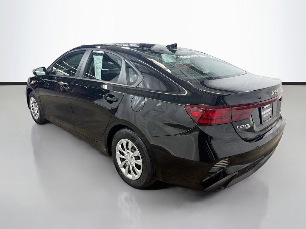 2023 Kia Forte LX