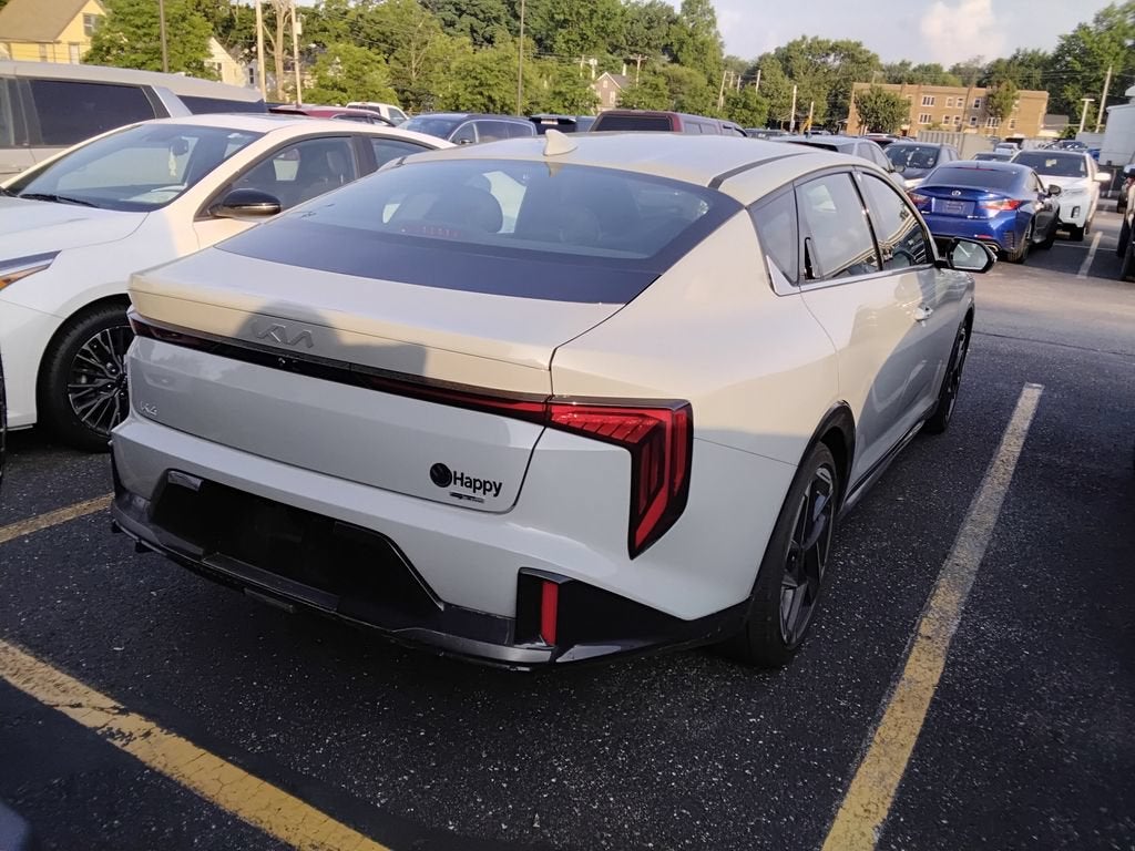 2025 Kia K4 GT-Line