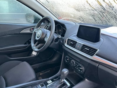 2018 Mazda Mazda3 4-Door Sport