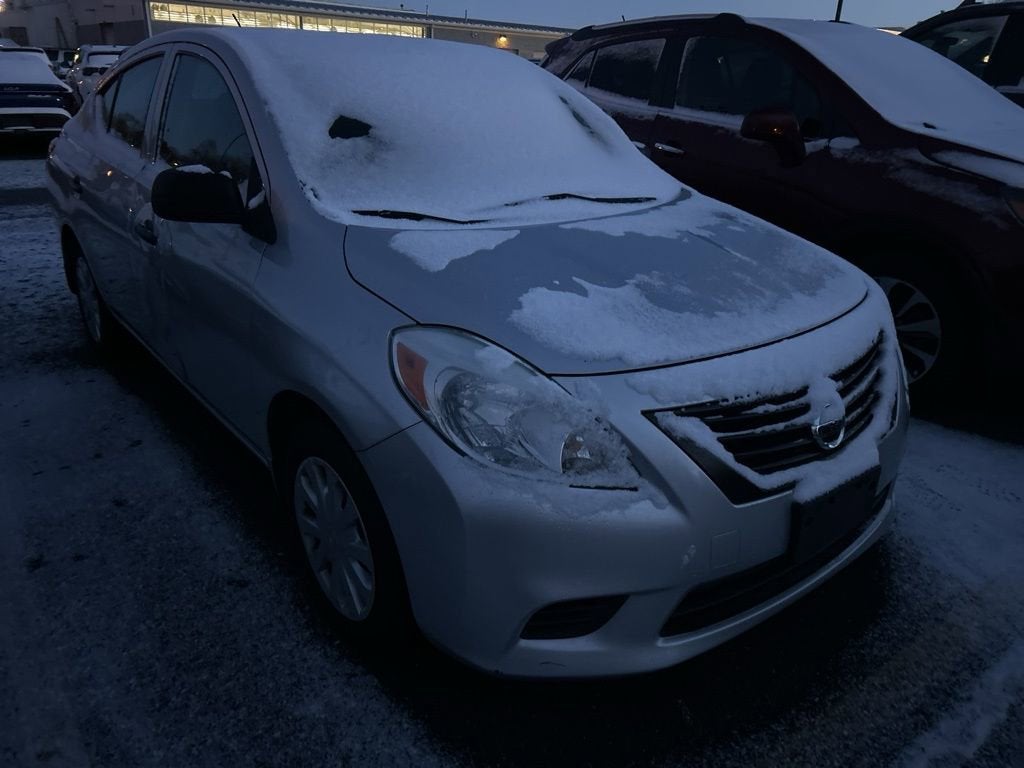 2012 Nissan Versa S