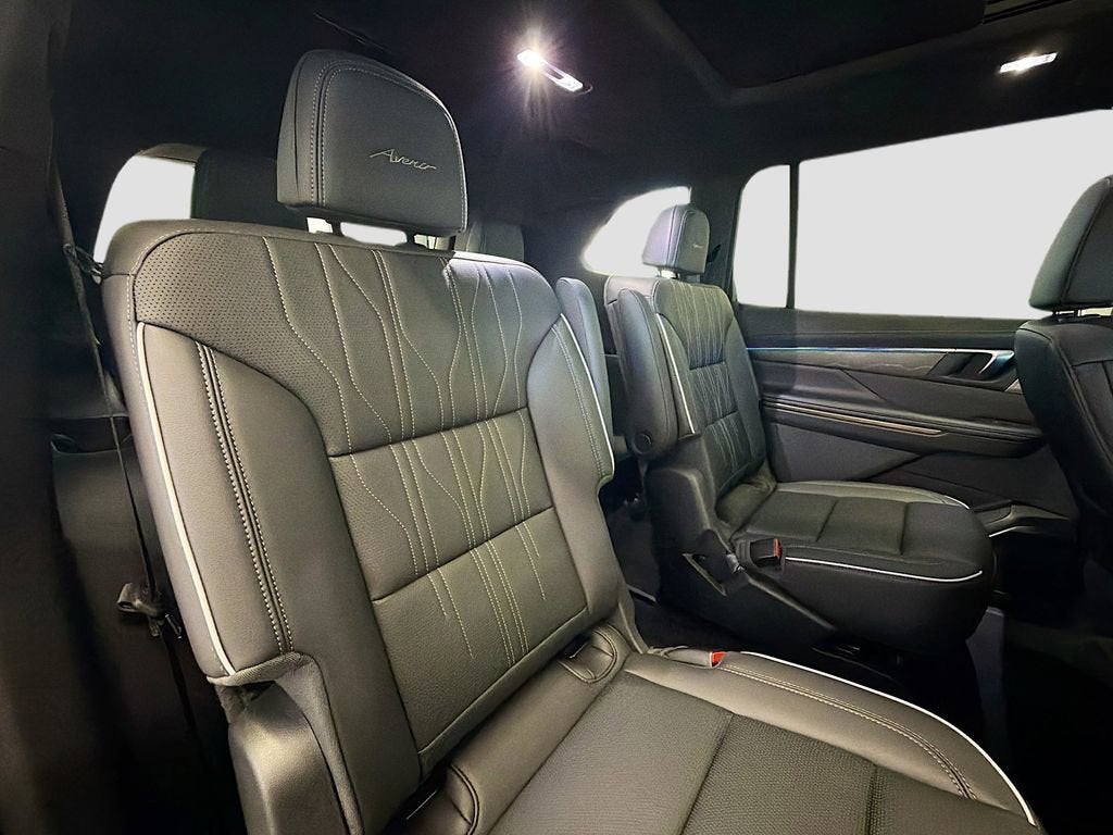 2025 Buick Enclave Avenir