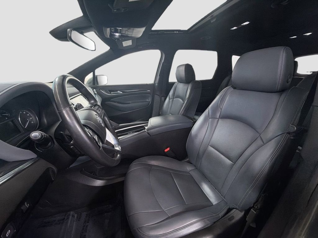 2022 Buick Enclave Essence