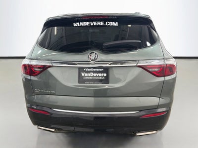2022 Buick Enclave Essence