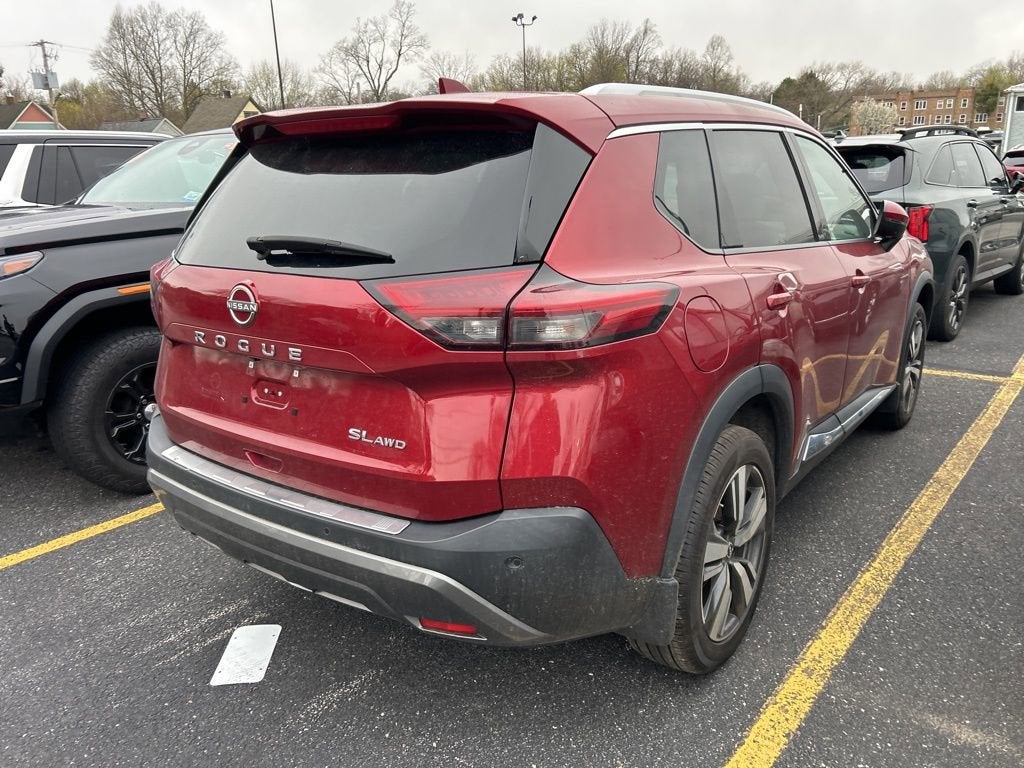 2023 Nissan Rogue SL