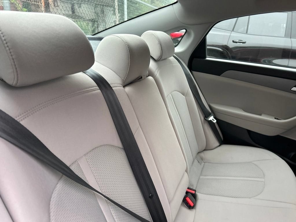2016 Hyundai Sonata 2.4L SE