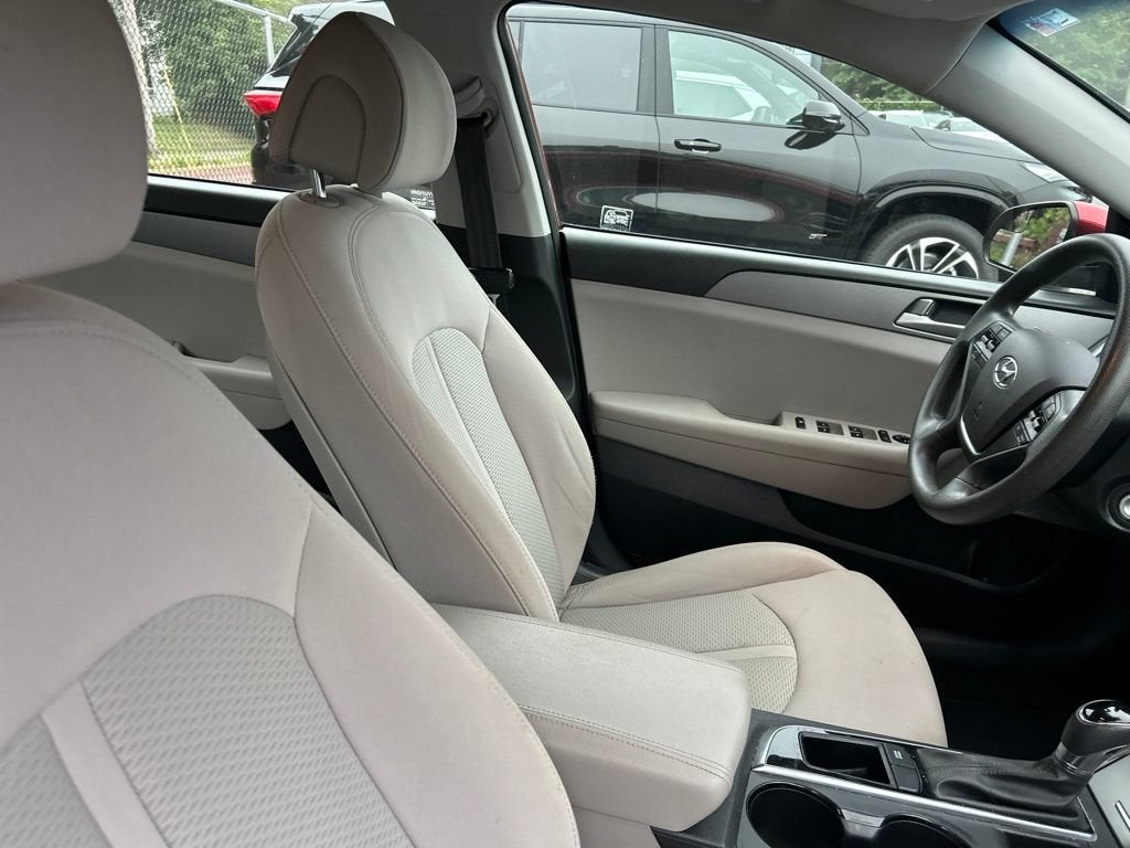 2016 Hyundai Sonata 2.4L SE