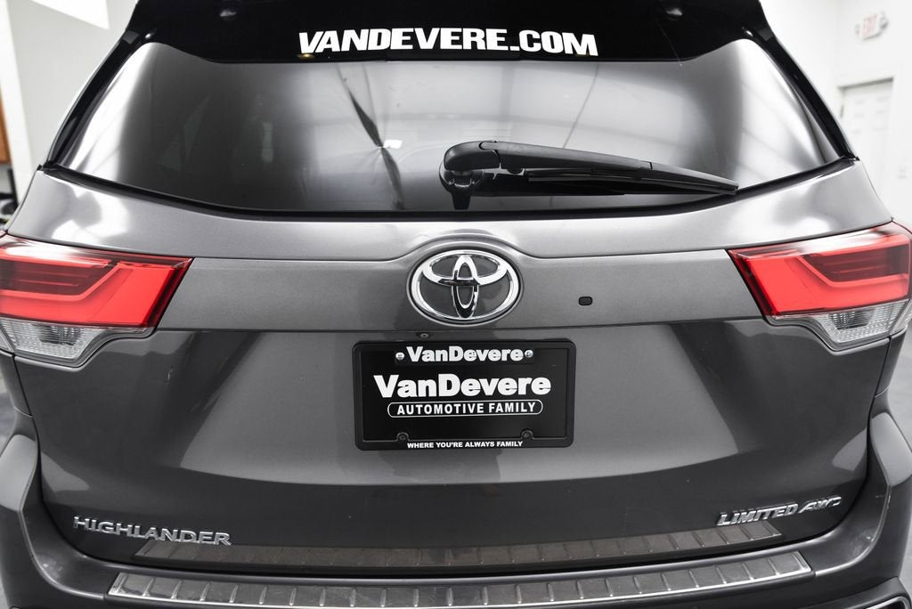 2018 Toyota Highlander Limited