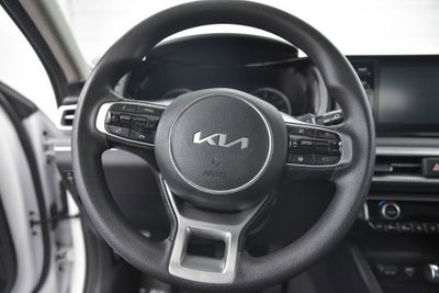2022 Kia K5 LX