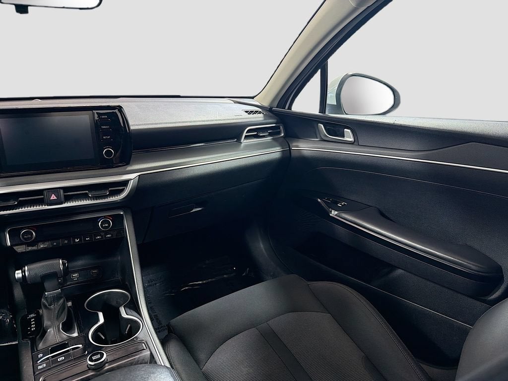 2022 Kia K5 LX