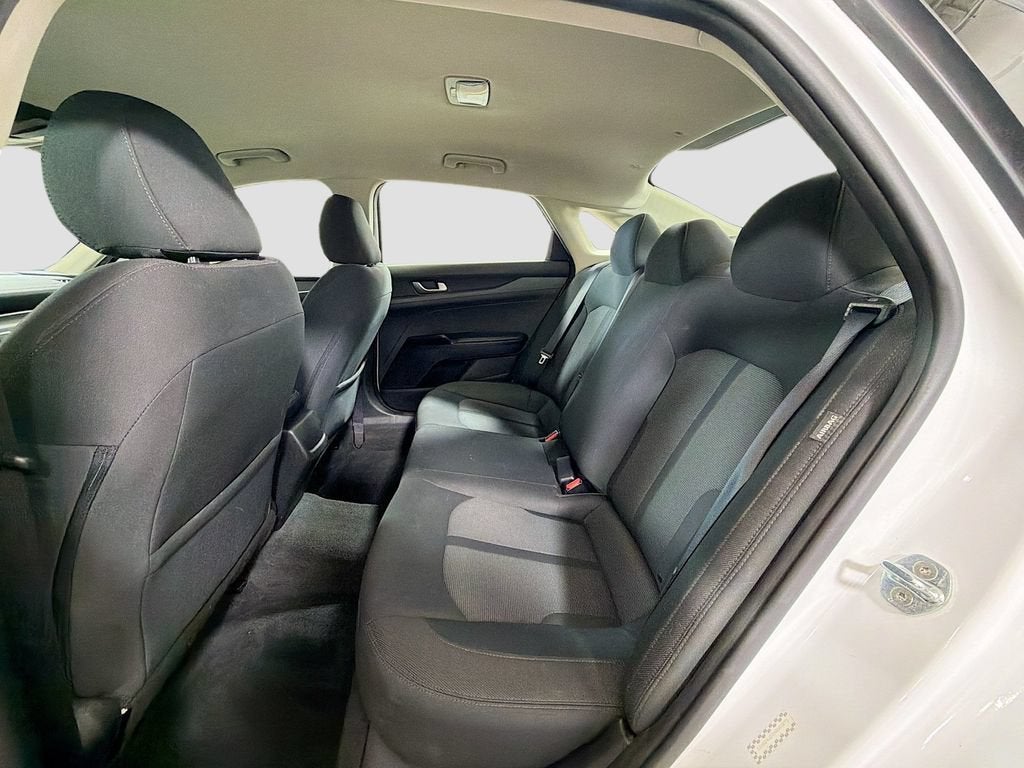 2022 Kia K5 LX