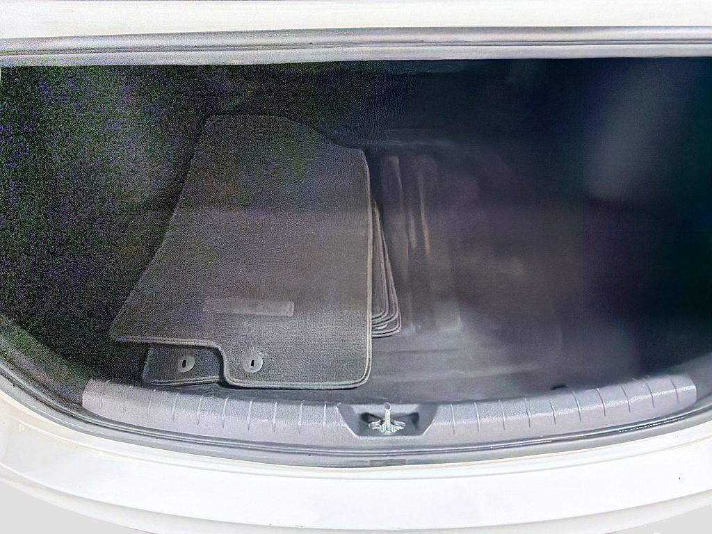 2022 Kia K5 LX