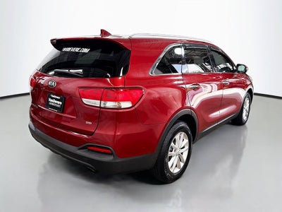 2017 Kia Sorento LX