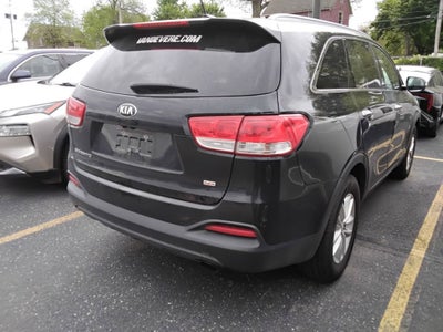 2016 Kia Sorento LX