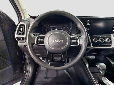 2022 Kia Sorento LX