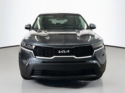 2022 Kia Sorento LX
