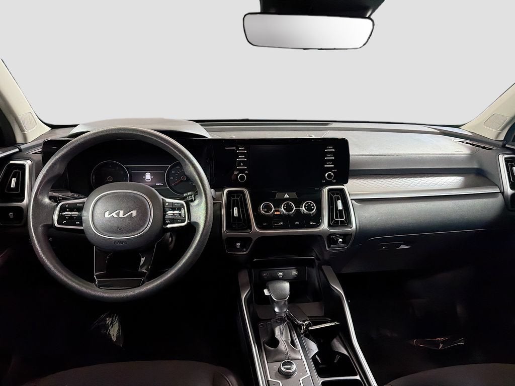 2022 Kia Sorento LX