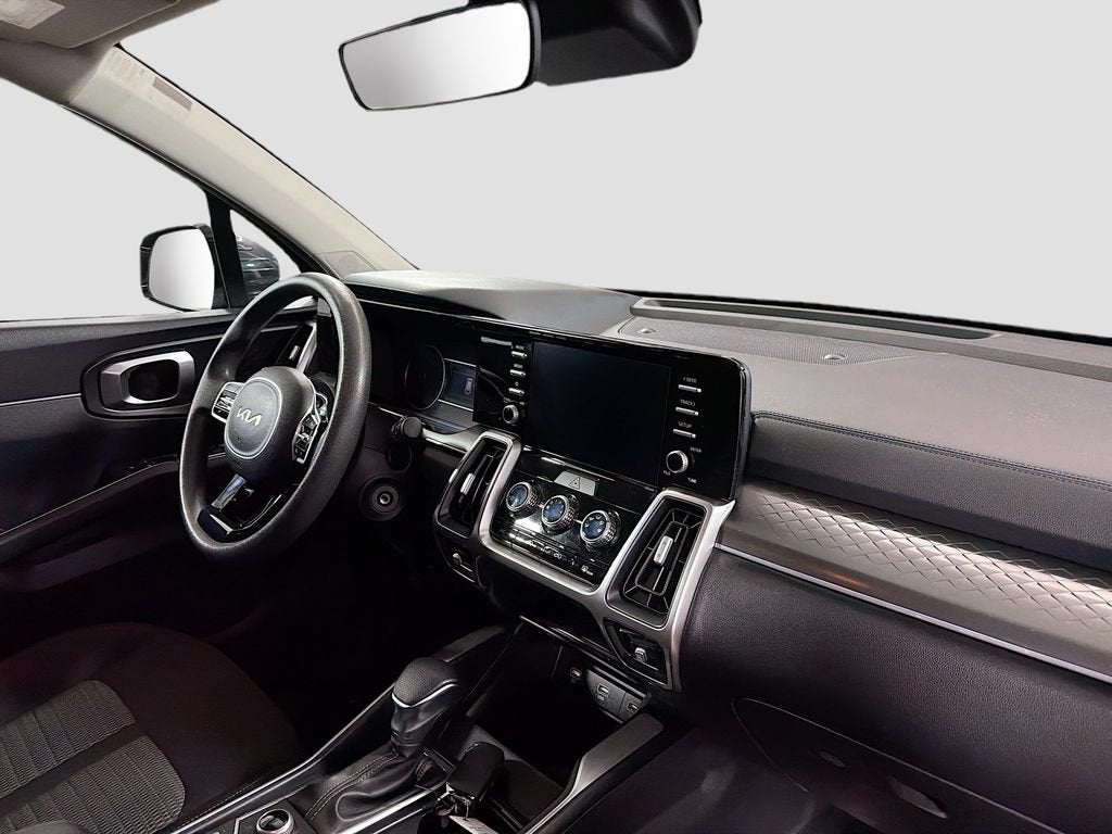 2022 Kia Sorento LX