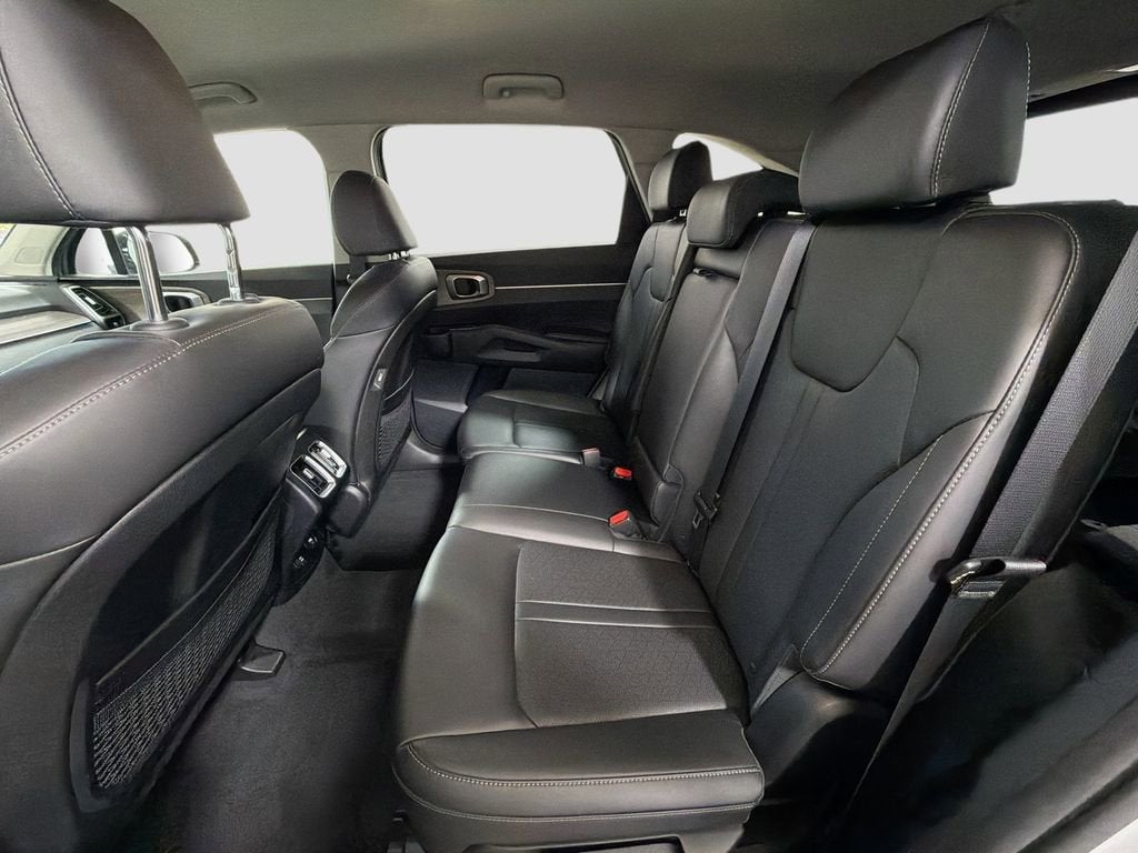 2023 Kia Sorento X-Line S
