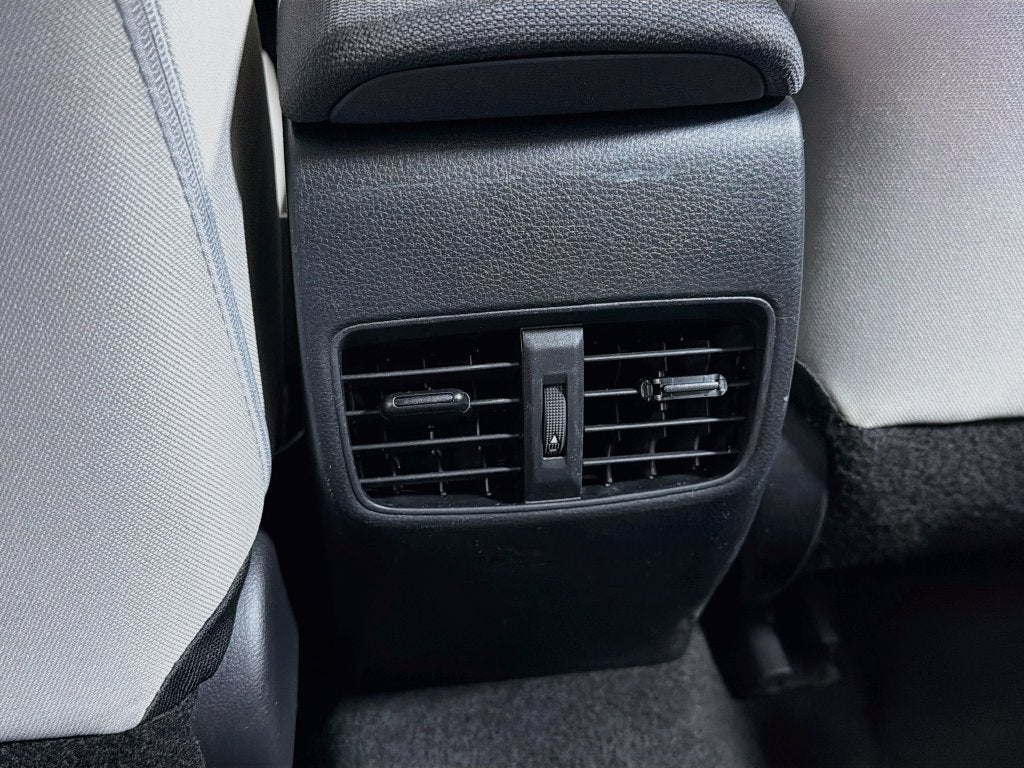 2024 Toyota Corolla Cross L