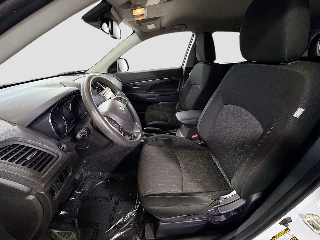2023 Mitsubishi Outlander Sport ES