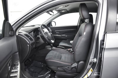 2025 Mitsubishi Outlander Sport S