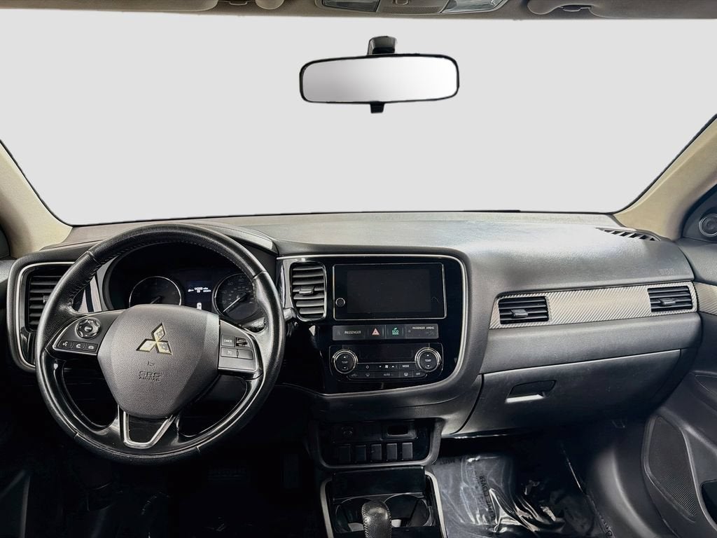 2018 Mitsubishi Outlander ES